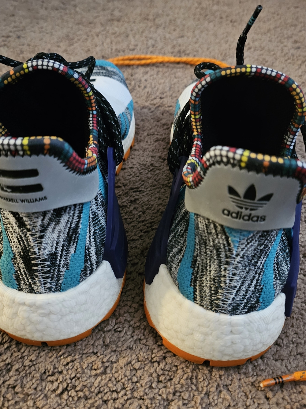 adidas Kids Sneakers in White, Turquoise & Orange - Picture 2 of 6